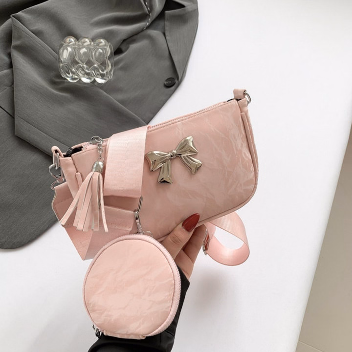 Túi Da Nhung Gắn Nơ Bạc – Nhỏ Nhưng Siêu Xinh, Tặng Kèm Ví Treo W649 - Winnie House - Ảnh 10