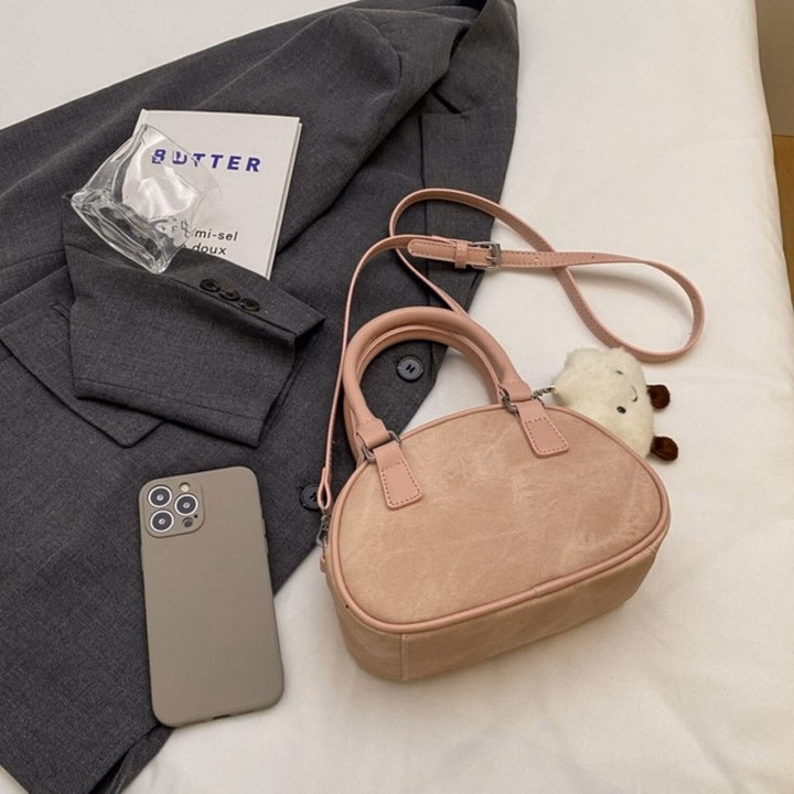 Túi Xách Nữ Dáng Bầu 2 Quai Xách Da Dệt W663 – Tặng Kèm Móc Treo Dễ Thương - Winnie House - Ảnh 13