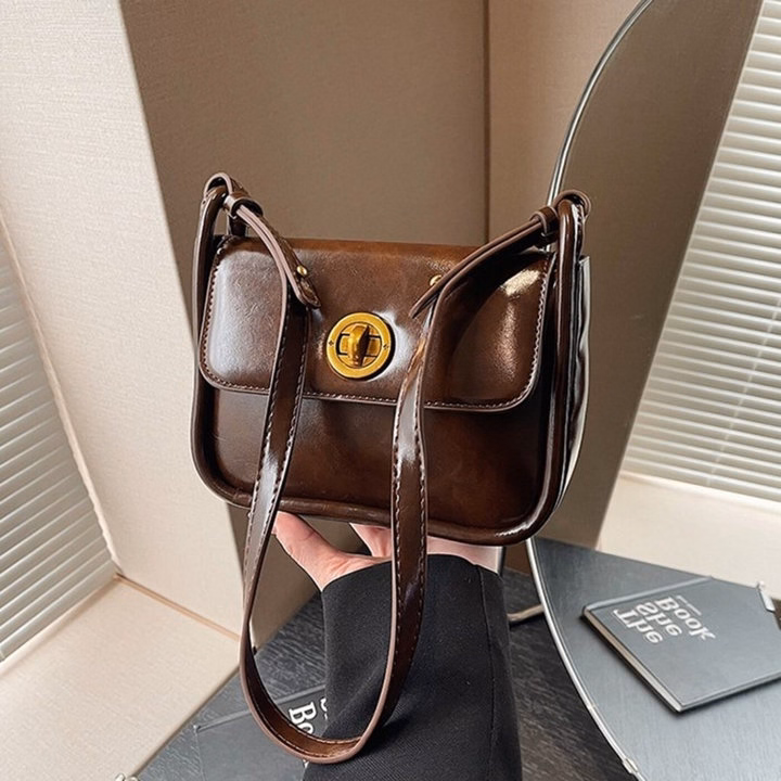 Túi Xách Nữ Khóa Xoay Dáng Bầu Nẹp Viền Da Nhăn Bóng Sang Trọng W665 - Winnie House - Ảnh 2