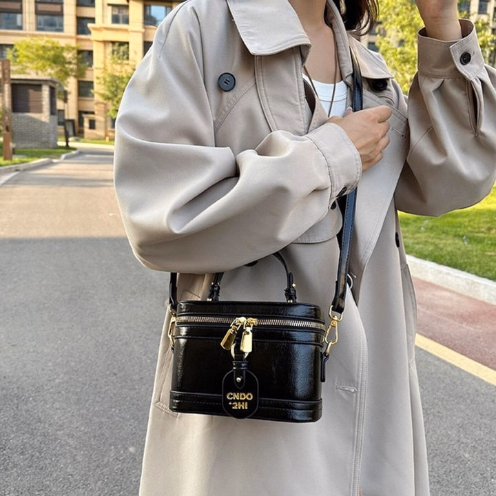 Túi Xách Nữ Dáng Hộp Da Nhăn Bóng Cực Xinh – Đựng Vừa Điện Thoại W666 - Winnie House - Ảnh 13