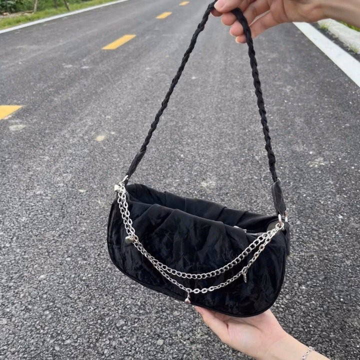 Túi Xách Nhung Vân Đá Kèm Xích Bạc – Sang Chảnh Hết Nấc W679 - Winnie House - Ảnh 5