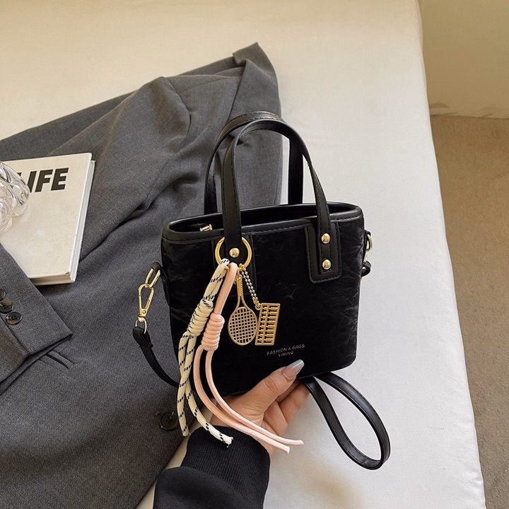 Túi Xách Nữ Đeo Chéo Mini Da Nhung Vân Đá Sang Chảnh Trendy W684 - Winnie House - Ảnh 11