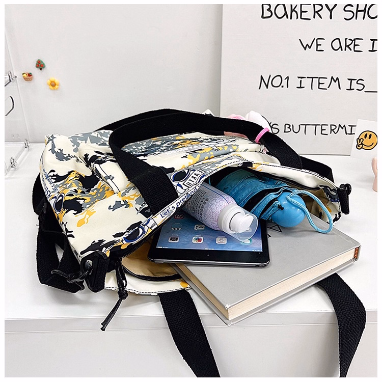 Túi Xách Kết Hợp Túi Đeo Chéo Họa Tiết Thời Trang Hr312 - Haras (Tặng Kèm Móc Khóa Phi Hành Gia) - Ảnh 6