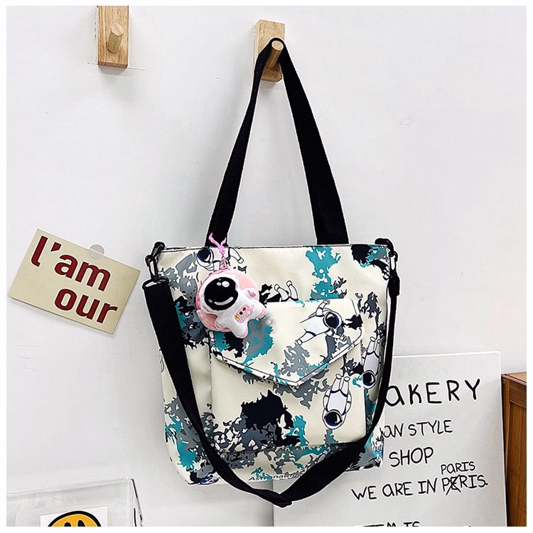 Túi Xách Kết Hợp Túi Đeo Chéo Họa Tiết Thời Trang Hr312 - Haras (Tặng Kèm Móc Khóa Phi Hành Gia) - Ảnh 3