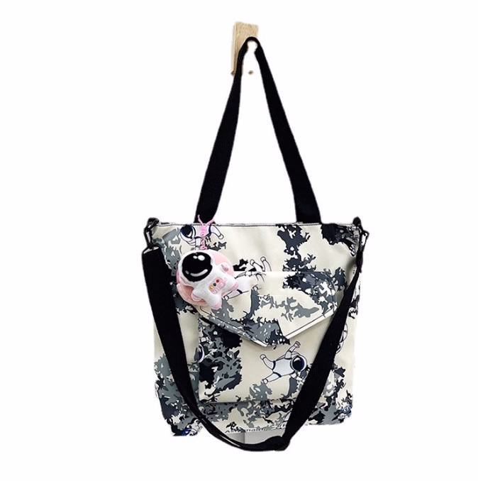 Túi Xách Kết Hợp Túi Đeo Chéo Họa Tiết Thời Trang Hr312 - Haras (Tặng Kèm Móc Khóa Phi Hành Gia) - Ảnh 9