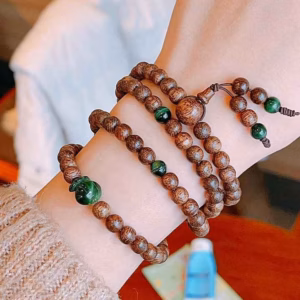 Vòng Tay Trầm Hương Tốc Phối Ngọc - Thắng Giang