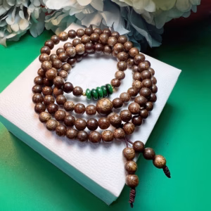 Vòng Tay Trầm Hương Tốc Thiên Nhiên Phối Ngũ Điếu Cẩm Thạch - Thắng Giang