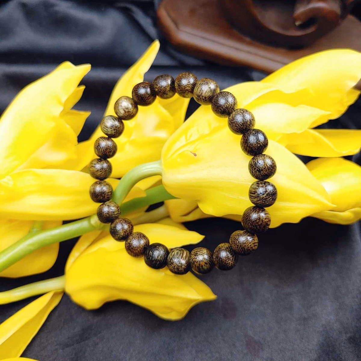 Vòng Tay Trầm Hương Tốc Thiên Nhiên - Thắng Giang - Ảnh 3