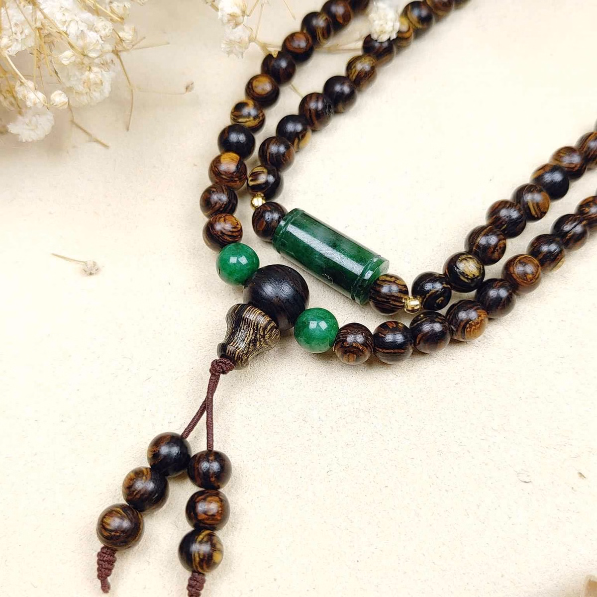 Vòng Tay Trầm Hương Sánh Phối Lu Thống Ngọc Cẩm Thạch Sơn Thuỷ Bi Vàng Tây 10 Kara - Thắng Giang - Ảnh 2