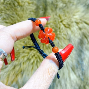 Vòng Tay Cỏ Bốn Lá Ngọc Cẩm Huyết Thiên Nhiên - Thắng Giang