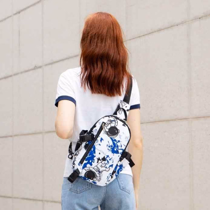 Túi Đeo Chéo Họa Tiết Unisex Thời Trang - Vanass - Ảnh 4