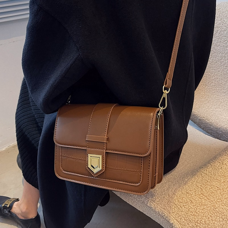 Túi Xách Nữ Mẫu Khóa Ốp Nhọn Hai Đáy - Jinbbq - Ảnh 12