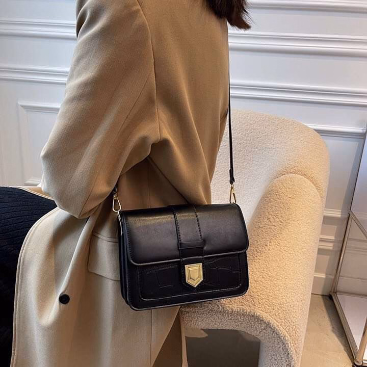 Túi Xách Nữ Mẫu Khóa Ốp Nhọn Hai Đáy - Jinbbq - Ảnh 10