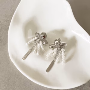 Bông Tai Cánh Hoa Bạc Nhụy Ngọc Trai Tassel - Mushroom Lee