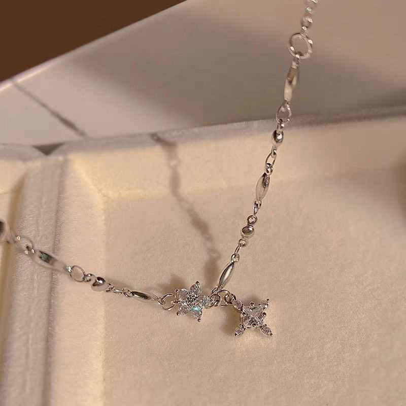 Dây Chuyền Chữ Thập Đính Đá Zircon Hình Bông Hoa Dc233 - Lady'S Passion - Ảnh 3