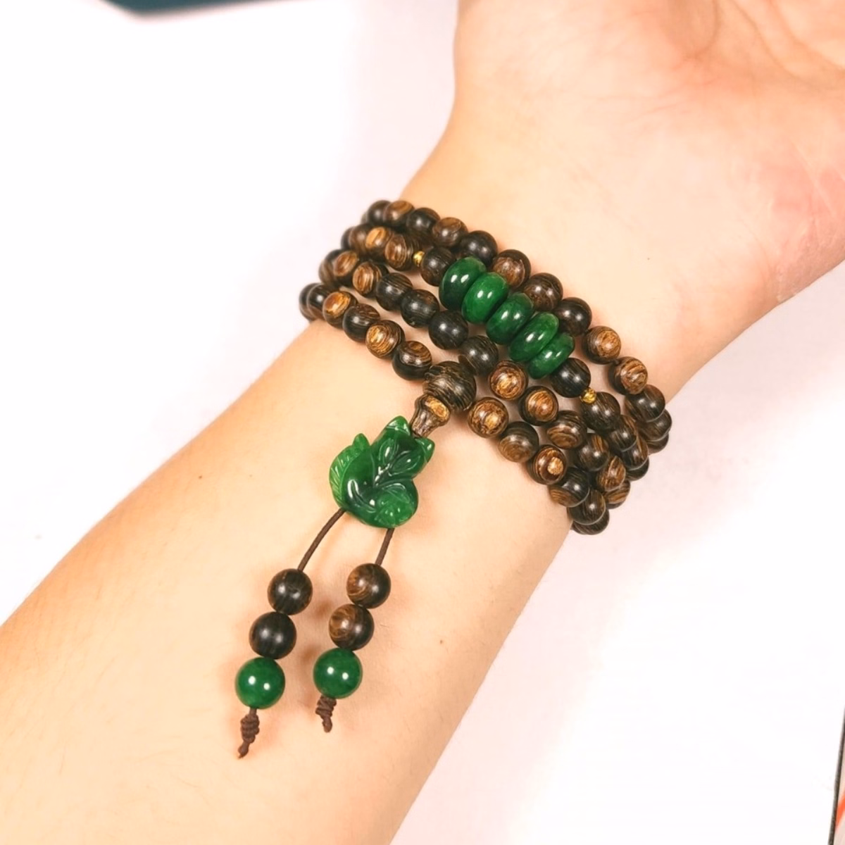 Vòng Tay Trầm Hương Sánh Phối Ngũ Điếu - Hồ Ly Ngọc Cẩm Thạch Sơn Thủy Thiên Nhiên - Freesize 108 Hạt 6 Ly - Thắng Giang - Ảnh 6