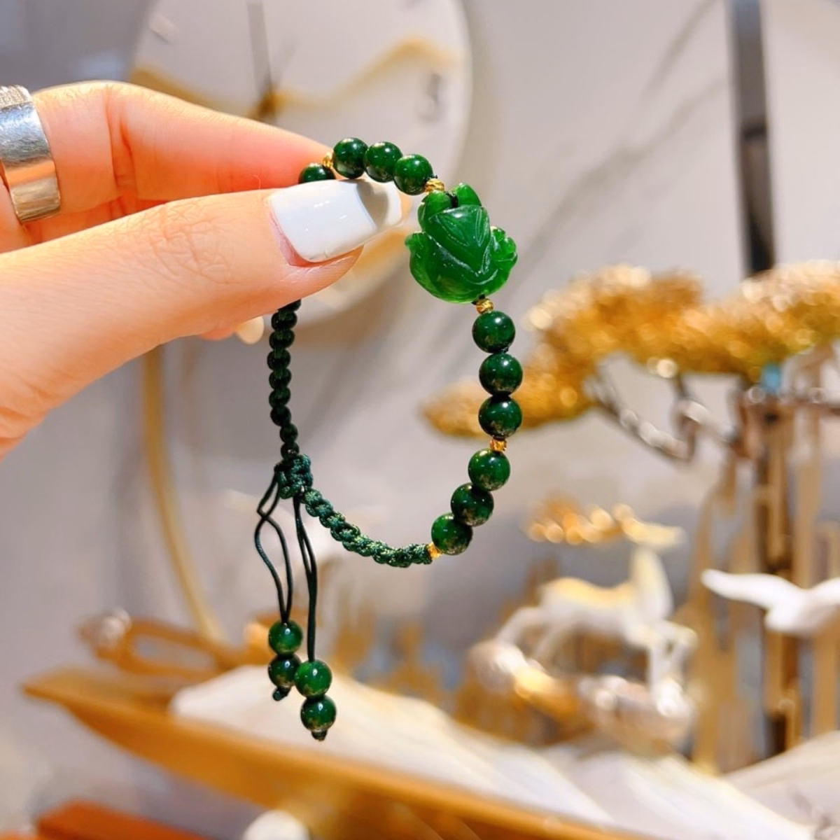 Vòng Tay Hồ Ly Ngọc Cẩm Thạch Sơn Thủy Thiên Nhiên Tết Dây Bi Xi Vàng - Thắng Giang