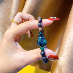 Vòng Tay Hồ Ly Ngọc Cẩm Thạch Sơn Thủy Thiên Nhiên Mix Trầm Hương Sánh Chìm - Thắng Giang