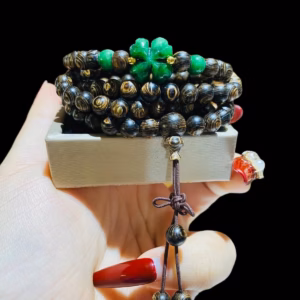 Vòng Tay Trầm Sánh Thiên Nhiên Phối Cỏ Bốn Lá Ngọc Cẩm Thạch Sơn Thủy Thiên Nhiên - Bi Vàng Tây 10 Kara - Thắng Giang