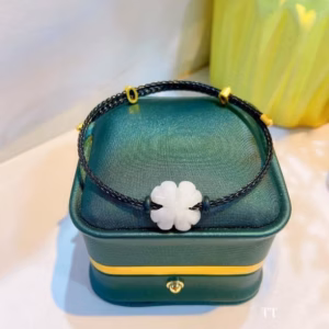 Vòng Tay Cỏ Bốn Lá Ngọc Cẩm Thạch Trắng Thiên Nhiên Dây Cáp - Thắng Giang