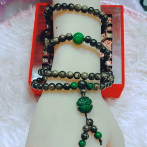 Vòng Tay Trầm Hương Sánh Chìm Phối Cỏ Bốn Lá Ngọc Cẩm Thạch Sơn Thủy Thiên Nhiên - Thắng Giang