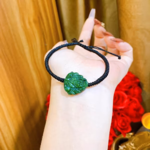 Vòng Tay Hồ Ly Chúa Ngọc Cẩm Thạch Thiên Nhiên Dòng Vip Cực Mạnh - Thắng Giang