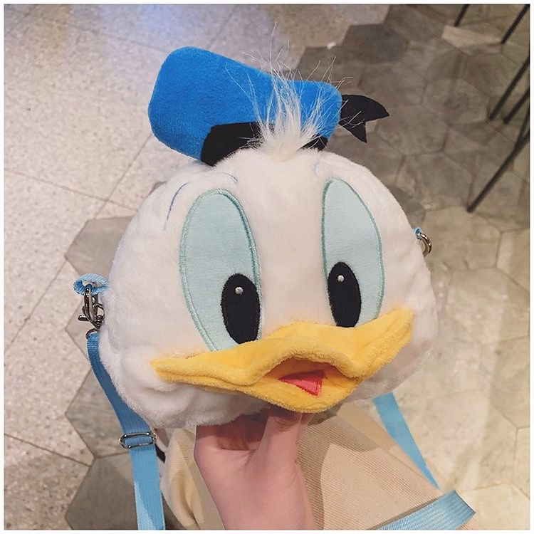 Túi Đeo Chéo Cặp Đôi Vịt Donald Siêu Đáng Yêu, Túi Đeo Vai Thú Bông Donald Duck Disney Mềm Mịn Dễ Thương - Dmastore - Ảnh 11