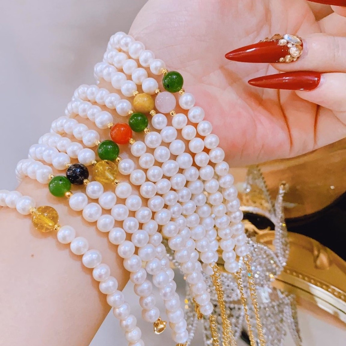 Vòng Tay Ngọc Trai Nuôi Thiên Nhiên Gắn Đá Phong Thủy - Thắng Giang - Ảnh 6