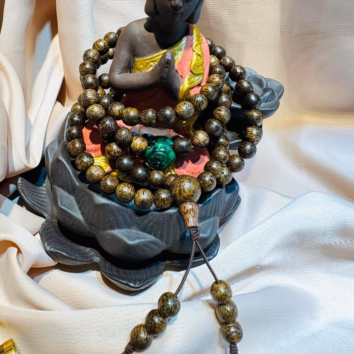 Vòng Tay Trầm Hương Tốc Phối Túi Tiền Ngọc Cẩm Thạch Sơn Thủy Thiên Nhiên Khắc Xu Kim Tiền - Thắng Giang