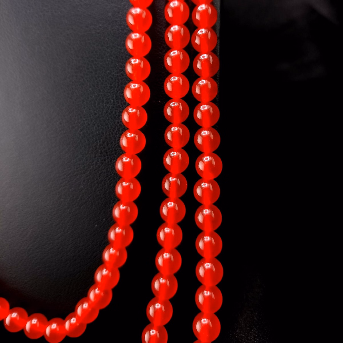 Chuỗi Vòng Cổ Mã Não Đỏ Ba Tầng - Thắng Giang - Ảnh 3