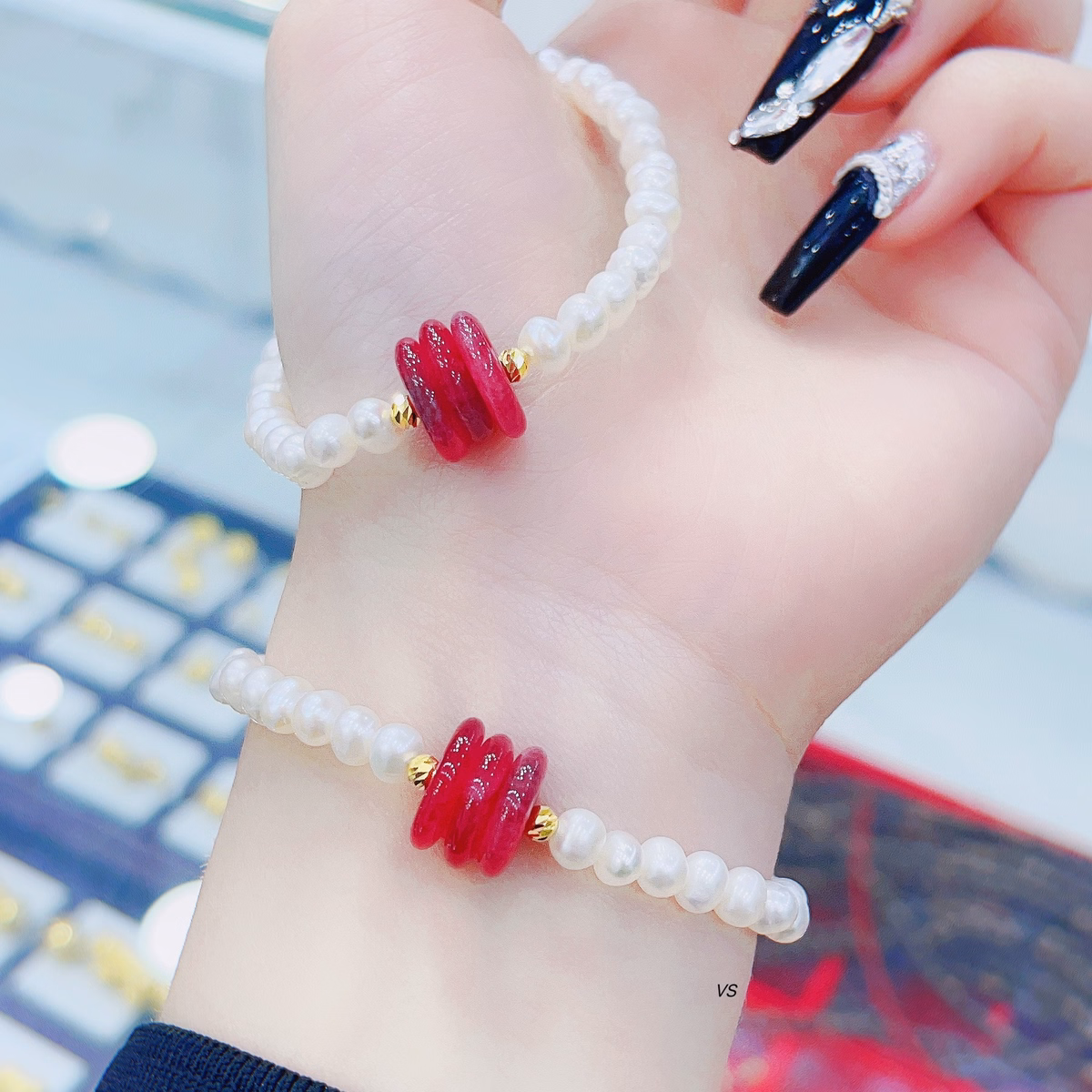 Vòng Tay Ngọc Trai Nuôi Nước Ngọt Thiên Nhiên Phối Tam Điếu Ngọc Cẩm Thạch - Thắng Giang - Ảnh 3