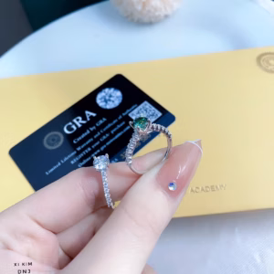 Nhẫn Bạc Ý Đính Đá Xi Bạch Kim Gắn Kim Cương Moissanite Tặng Kèm Kiểm Định Quốc Tế - Thắng Giang