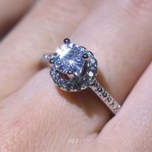 Nhẫn Tròn Đính Kim Cương Moissanite Tặng Kèm Kiểm Định Quốc Tế - Thắng Giang