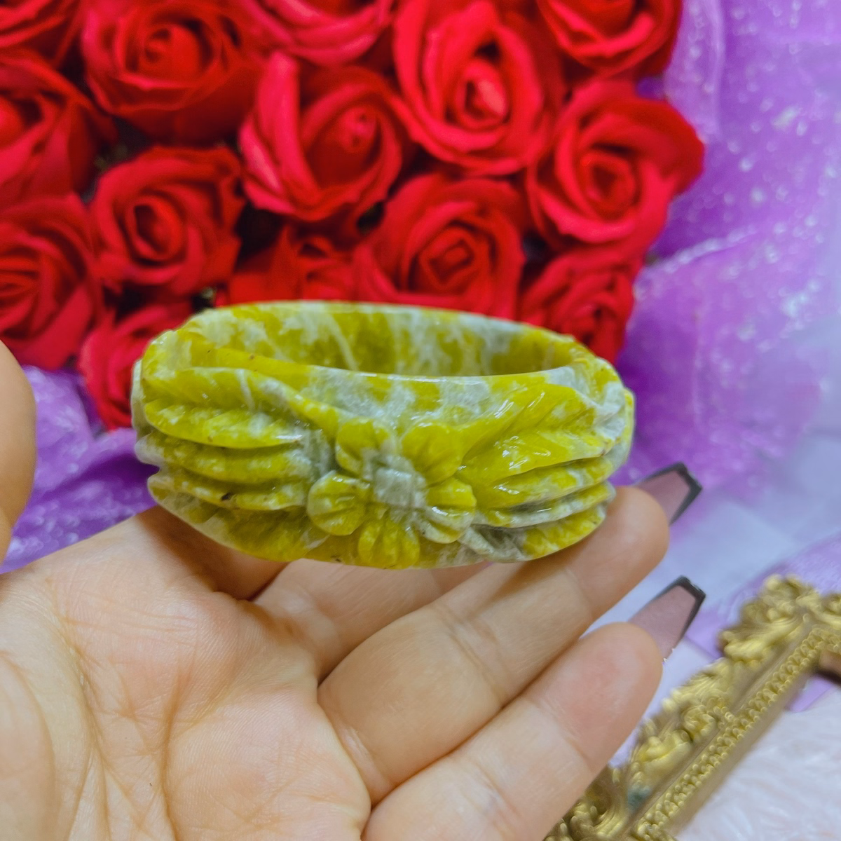 Vòng Tay Đá Serpentine Vàng Trạm Khắc Hoa Ni 56 Thiên Nhiên - Thắng Giang - Ảnh 2