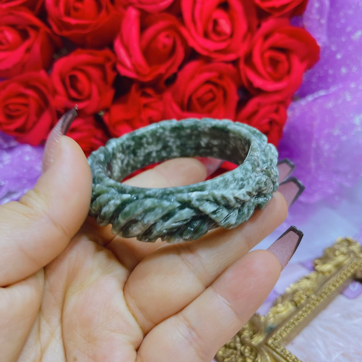 Vòng Tay Đá Serpentine Xanh Trạm Khắc Hoa Văn Thiên Nhiên - Thắng Giang