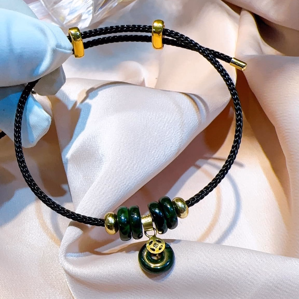 Vòng Tay Ngũ Điếu Ngọc Thiên Nhiên Bọc Vàng Tây 10 Kara - Thắng Giang - Ảnh 2