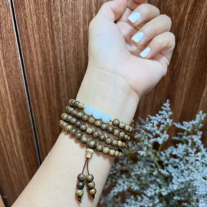 Vòng Tay Trầm Hương Tốc Thiên Nhiên Phối Ngọc Cẩm Thạch Thiên Nhiên Tuyp A - Thắng Giang