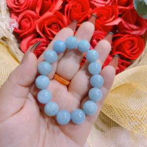 Vòng Tay Nam Thạch Anh Màu Aquamarine 12 Ly - Thắng Giang