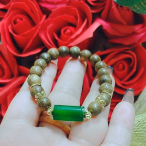 Vòng Tay Trầm Hương Tốc Phối Lu Thống Cẩm Thạch - Thắng Giang