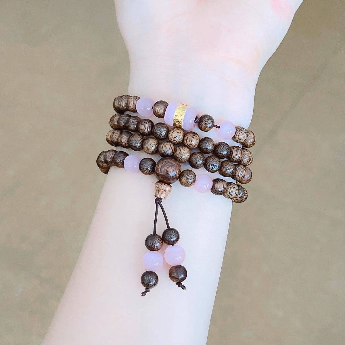 Vòng Tay Trầm Hương Tốc Thiên Nhiên 108 Hạt Phối Lu Thống Giác Vàng 24Kara - Thắng Giang - Ảnh 3