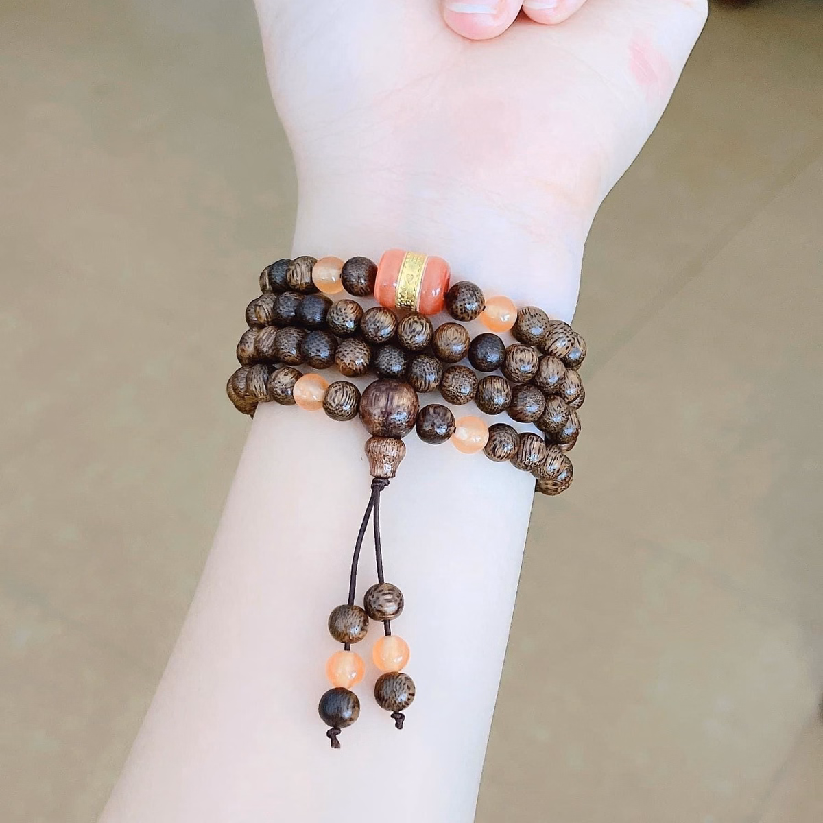 Vòng Tay Trầm Hương Tốc Thiên Nhiên 108 Hạt Phối Lu Thống Giác Vàng 24Kara - Thắng Giang - Ảnh 4