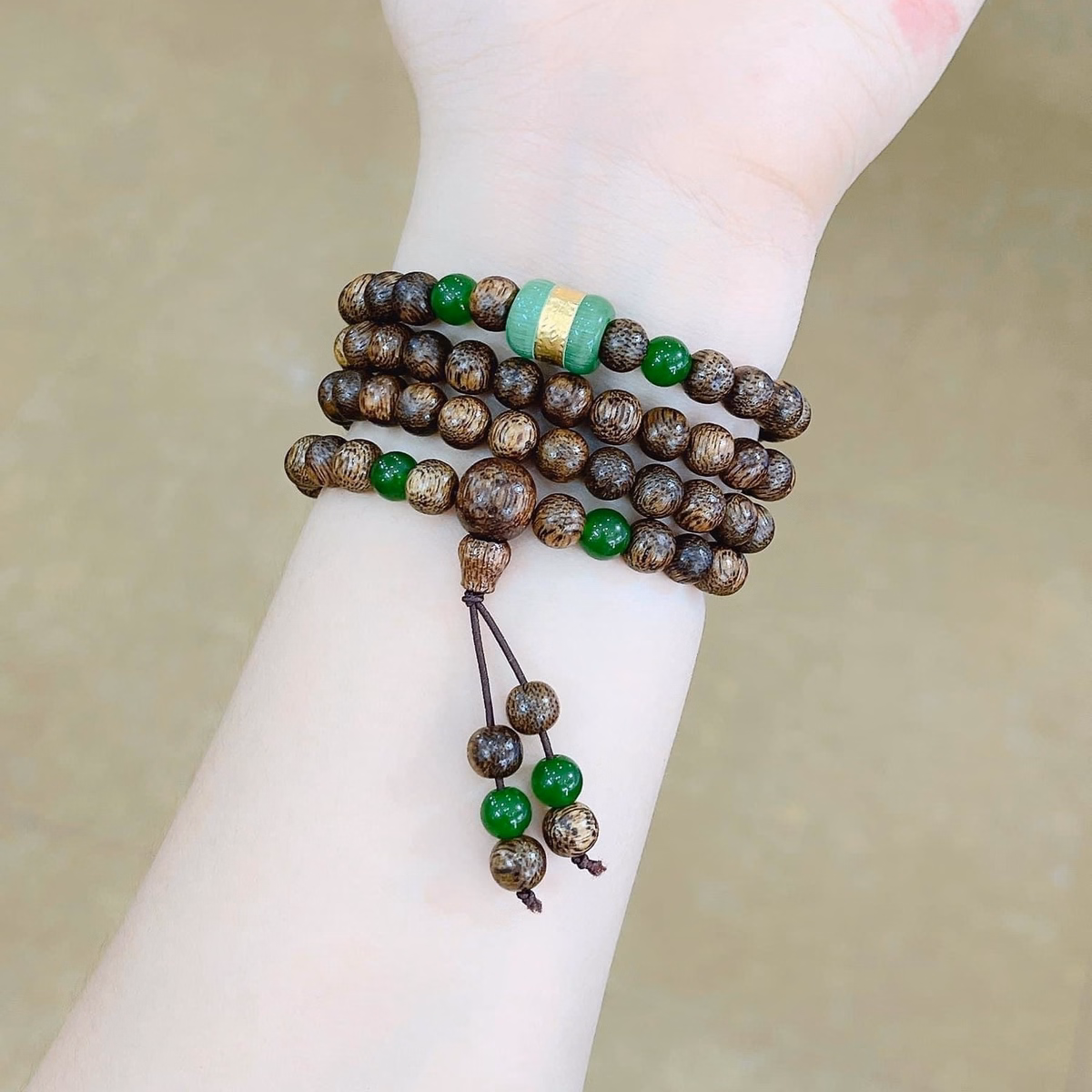 Vòng Tay Trầm Hương Tốc Thiên Nhiên 108 Hạt Phối Lu Thống Giác Vàng 24Kara - Thắng Giang - Ảnh 9