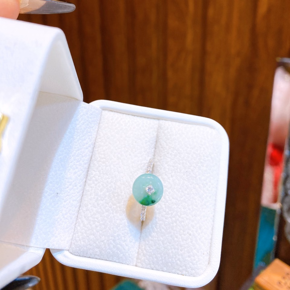 Nhẫn Đồng Điếu Ngọc Cẩm Thạch Thiên Nhiên Bọc Bạc Ta Vân Giao Động - Thắng Giang - Ảnh 2