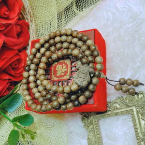 Vòng Tay Nam Trầm Hương Tốc Thiên Nhiên Phối Charm Thần Tài - Thắng Giang