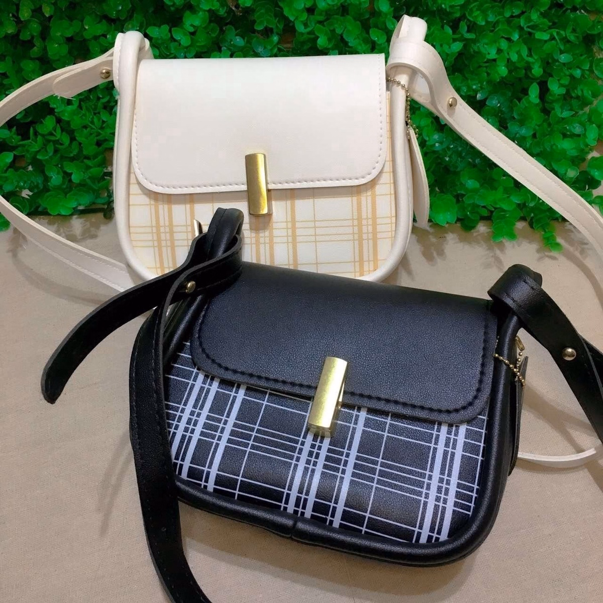 Túi Xách Nữ Kèm Tag Gấu Họa Tiết Kẻ A25 - Đức Huy - Ảnh 2