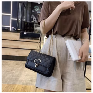 Túi Xách Nữ Khóa Hình Trái Tim A27 - Đức Huy