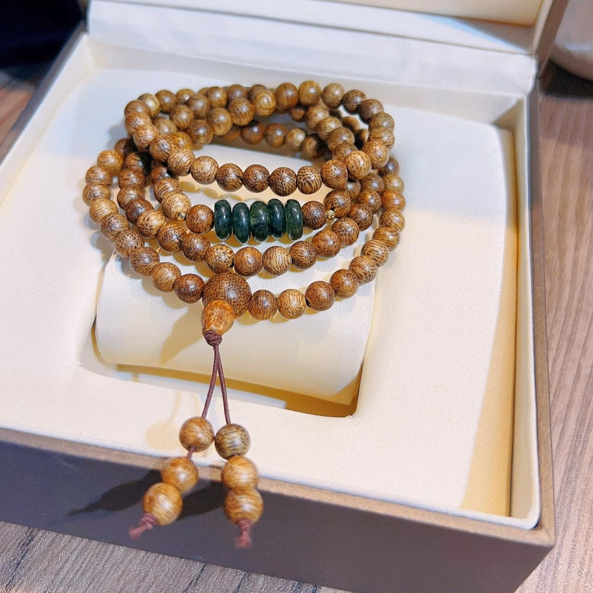 Vòng Tay Trầm Hương Tốc Thiên Nhiên Phối Ngũ Điếu Đá Tự Nhiên - Thắng Giang - Ảnh 3