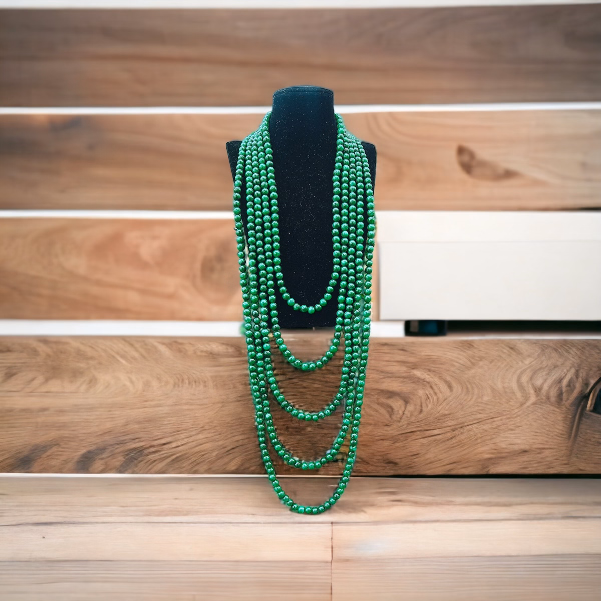 Chuỗi Vòng Cổ Năm Tầng Dáng Dài Cẩm Thạch Hầu Dâng - Thắng Giang - Ảnh 2