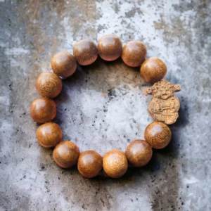 Vòng Tay Nam Thần Tài Trầm Hương Tốc Thiên Nhiên 12 Ly - Thắng Giang