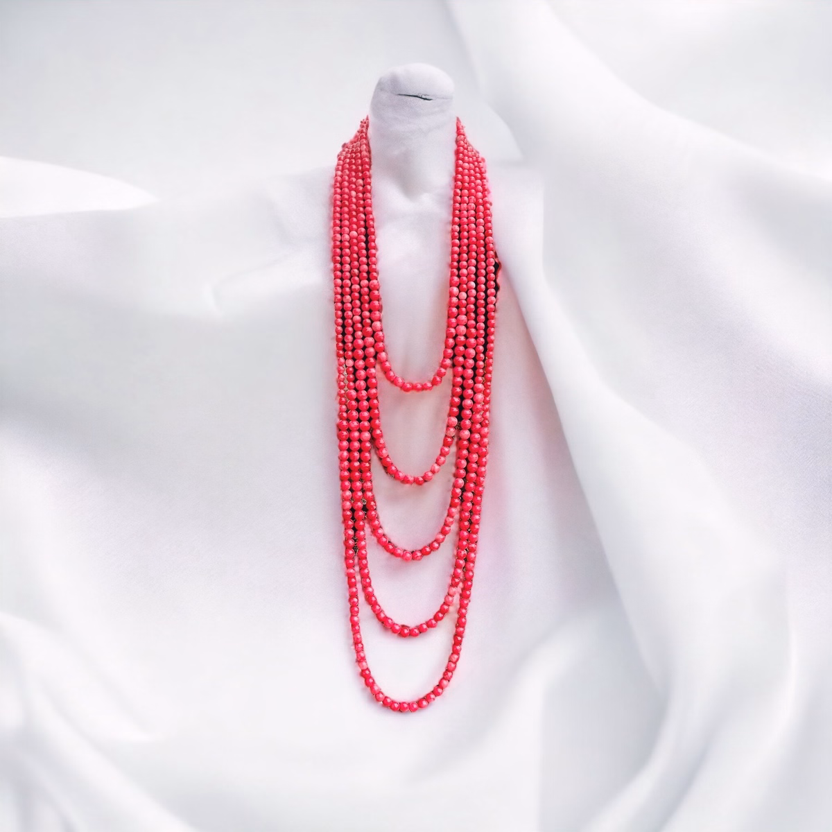 Chuỗi Vòng Cổ Thạch Anh Hồng Vân Năm Tầng Hầu Dâng - Thắng Giang - Ảnh 2